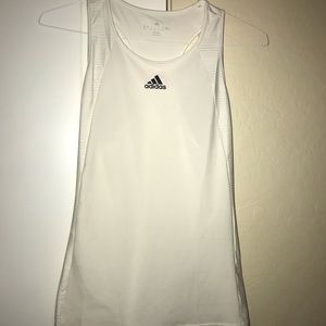 NWOT Razor back tank top